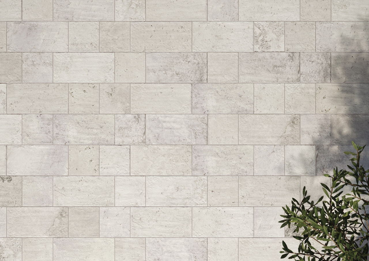 0124778 Pietra Castello Miramare Grip 25X50