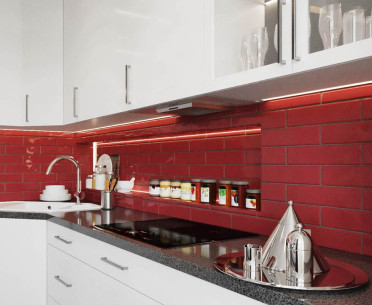 Maiolica GLOSS RED 7,5х30LIC