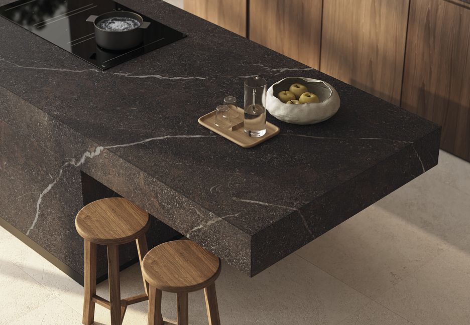 Royal Brown Strata Tech 100x275