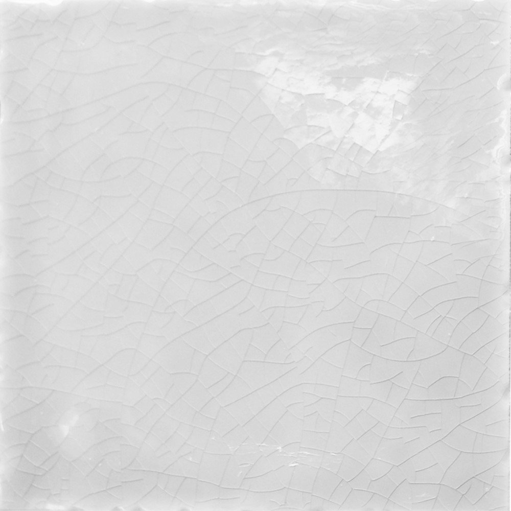 PLUS CRACKLE WHITE 15х15