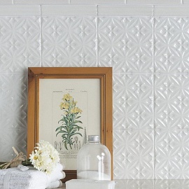 ADOC4002 Relieve Caspian White Caps