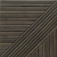 Tangram Wood Walnut 44,2 44,2
