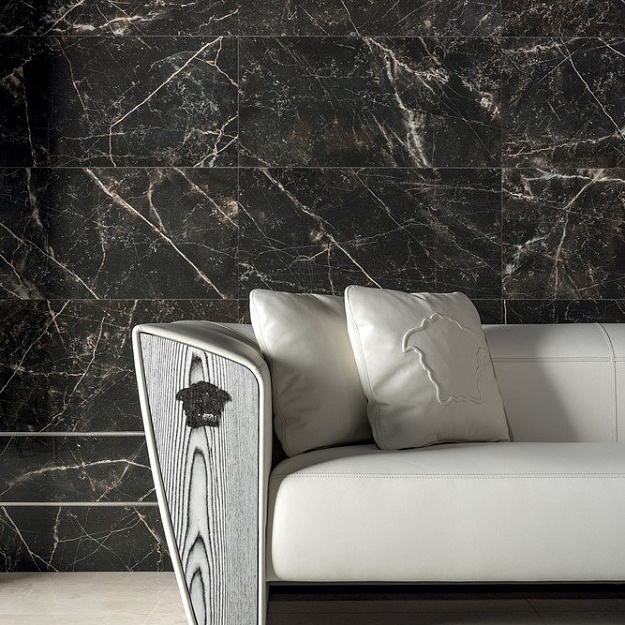 Versace EMOTE фото Versace EMOTE